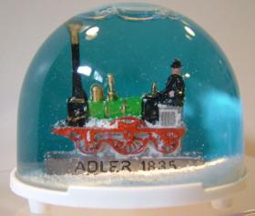 adler-schneekugel