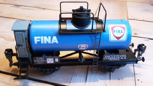 fina-tankwagen